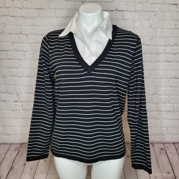 Carolyn Taylor Black and White Stripe Sweater with White Collared Shirt Size L - Picture 1 of 7